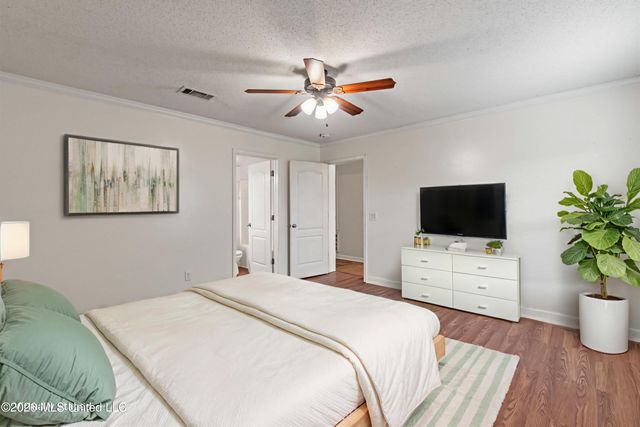 8 Findlay Street, Hattiesburg, MS 39402