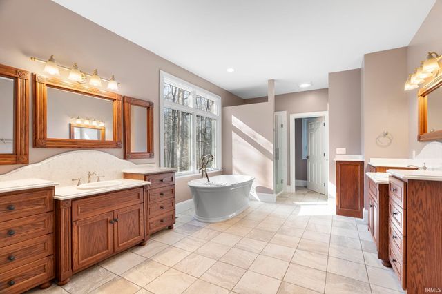 7880 N Thames Drive, Bloomington, IN 47408