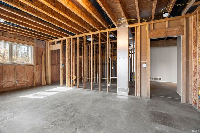 7880 N Thames Drive, Bloomington, IN 47408