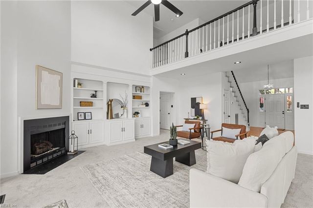 1308 Baecher LN, Norfolk, VA 23509