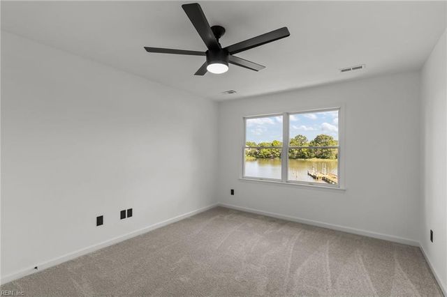 1308 Baecher LN, Norfolk, VA 23509