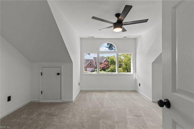 1308 Baecher LN, Norfolk, VA 23509