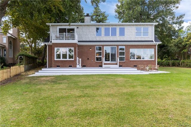 1308 Baecher LN, Norfolk, VA 23509