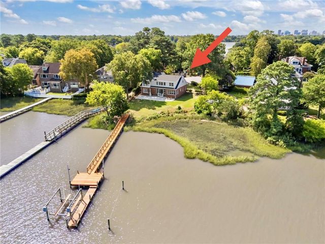 1308 Baecher LN, Norfolk, VA 23509