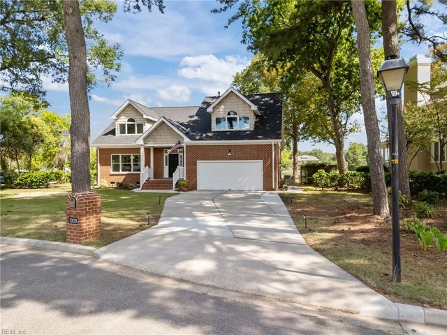 1308 Baecher LN, Norfolk, VA 23509