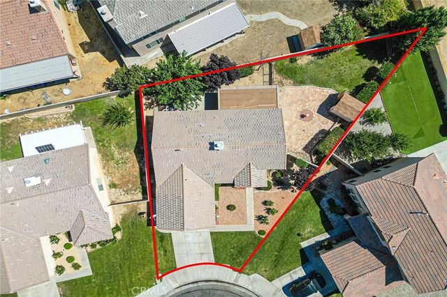 1219 W Holguin Street, Lancaster, CA 93534