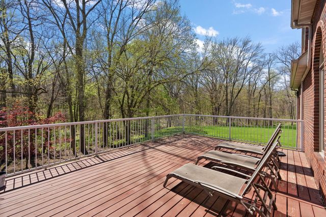 2 Timber Ridge Court, Valparaiso, IN 46385