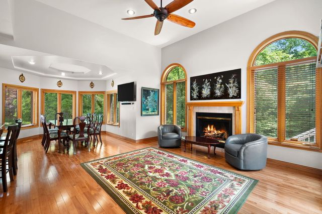 2 Timber Ridge Court, Valparaiso, IN 46385