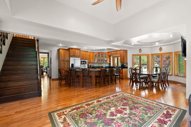 2 Timber Ridge Court, Valparaiso, IN 46385