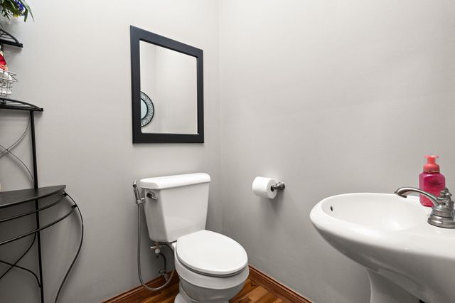 2 Timber Ridge Court, Valparaiso, IN 46385