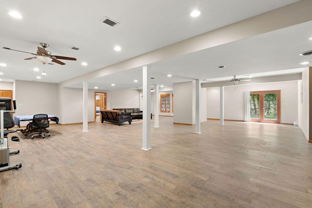2 Timber Ridge Court, Valparaiso, IN 46385