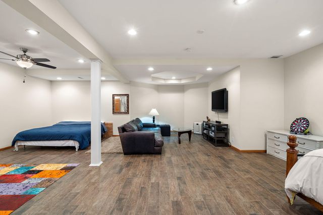 2 Timber Ridge Court, Valparaiso, IN 46385