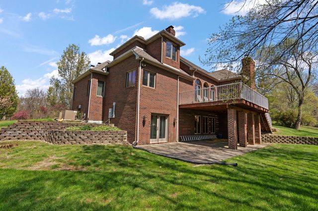 2 Timber Ridge Court, Valparaiso, IN 46385