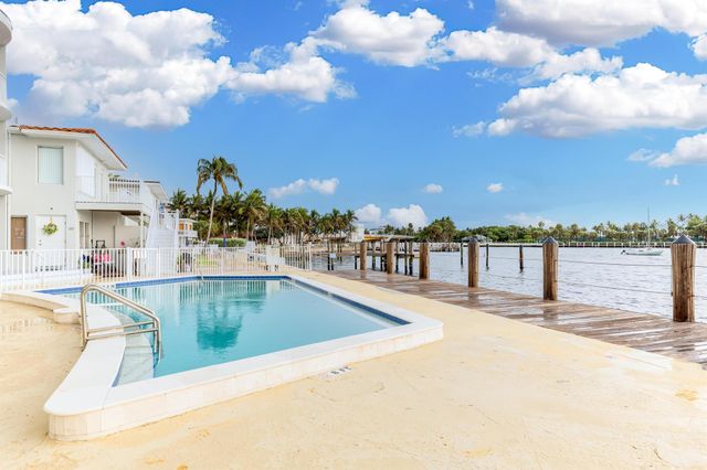 2508 Bay Drive 114, Pompano Beach, FL 33062