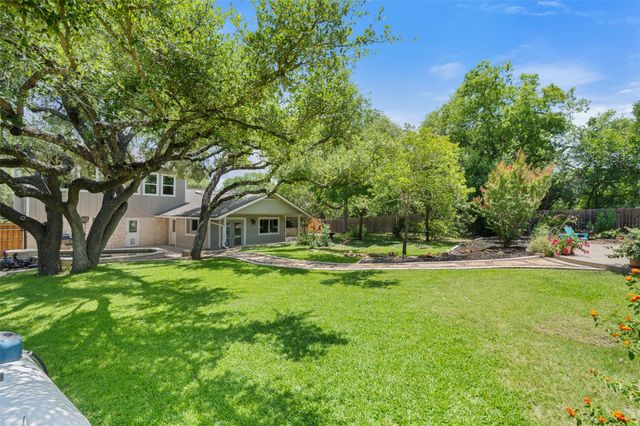 400 Oak Crest LN, Georgetown, TX 78628