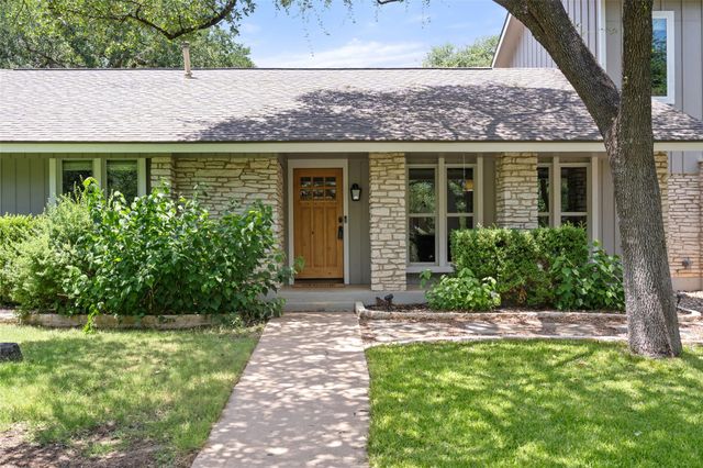 400 Oak Crest LN, Georgetown, TX 78628