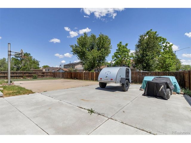 15133 Kelly Pl, Denver, CO 80239