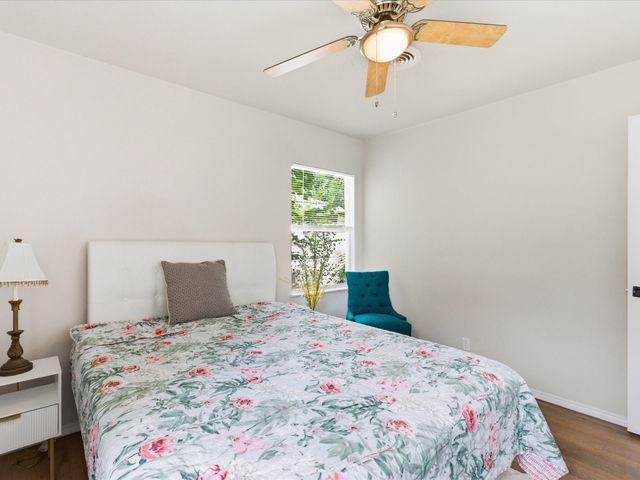 2125 Huntington Drive, Arlington, TX 76010