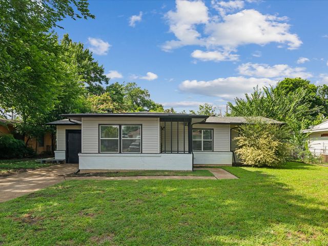 2125 Huntington Drive, Arlington, TX 76010