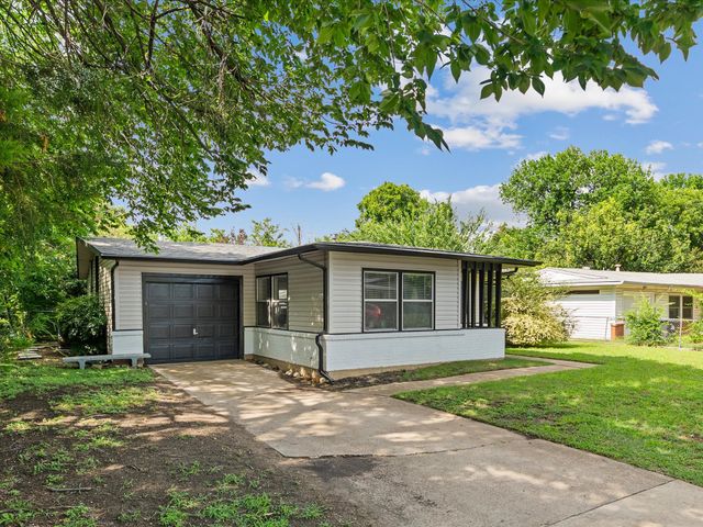 2125 Huntington Drive, Arlington, TX 76010
