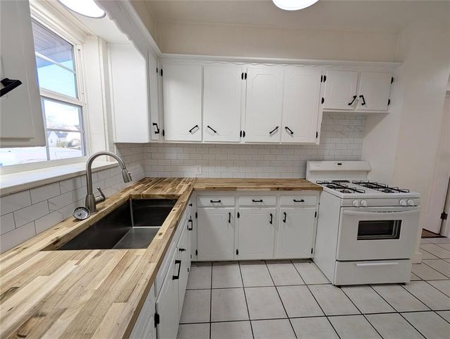 1500 N Drexel Boulevard, Oklahoma City, OK 73107