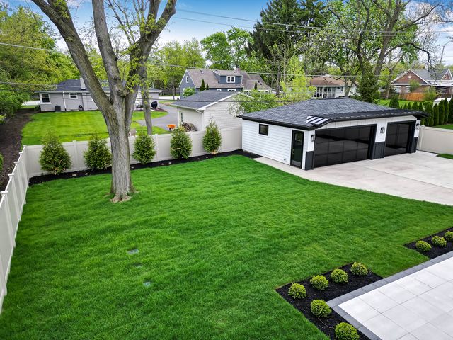 5429 Lawn Avenue, Western Springs, IL 60558