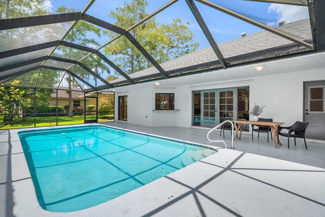 1506 Wiltshire Village Drive, Wellington, FL 33414