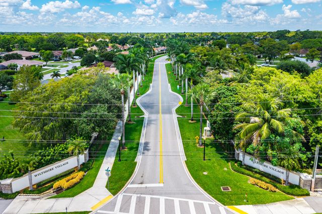 1506 Wiltshire Village Drive, Wellington, FL 33414
