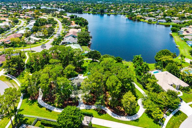 1506 Wiltshire Village Drive, Wellington, FL 33414