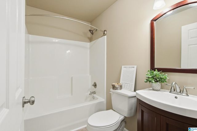 5785 EASTERN VALLEY ROAD, Mccalla, AL 35111