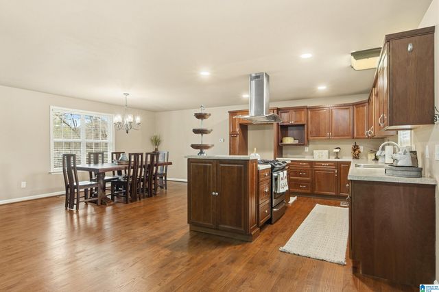 5785 EASTERN VALLEY ROAD, Mccalla, AL 35111