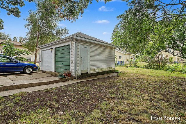 581 Harlan Avenue Ne, City Of Grand Rapids, MI 49503