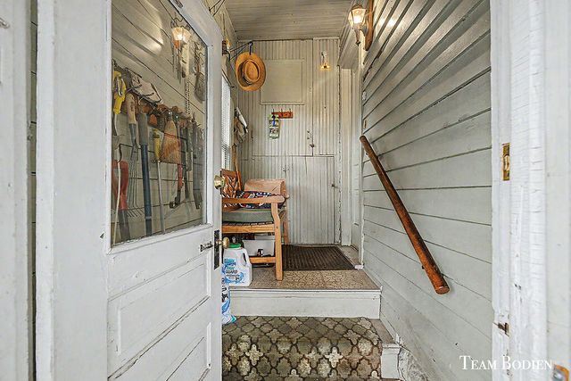 581 Harlan Avenue Ne, City Of Grand Rapids, MI 49503