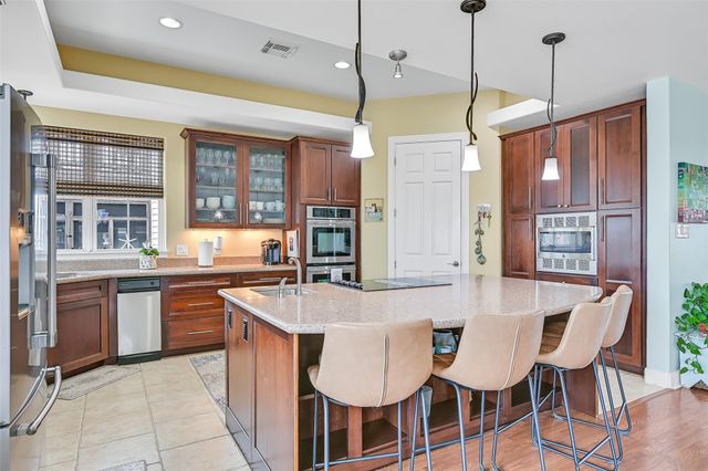 22313 Bay Vista, Galveston, TX 77554
