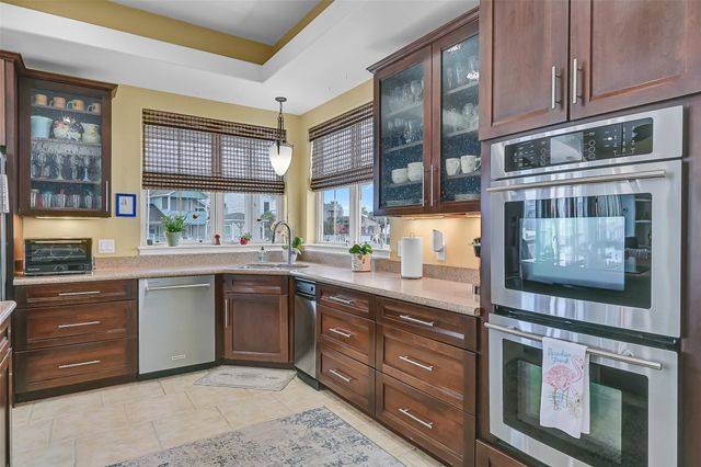 22313 Bay Vista, Galveston, TX 77554