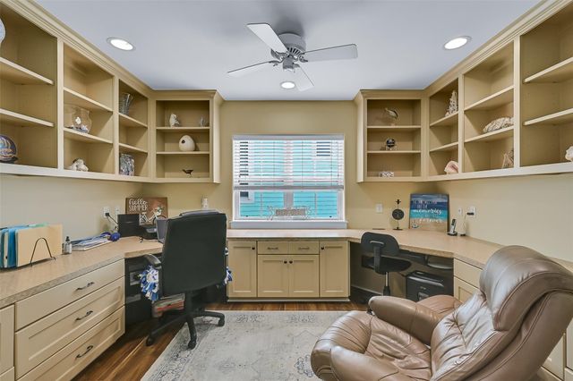 22313 Bay Vista, Galveston, TX 77554