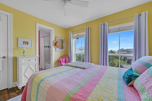 22313 Bay Vista, Galveston, TX 77554