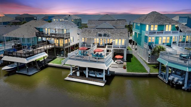 22313 Bay Vista, Galveston, TX 77554