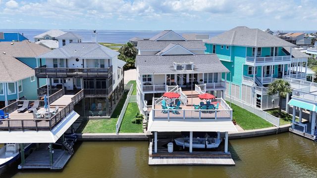 22313 Bay Vista, Galveston, TX 77554