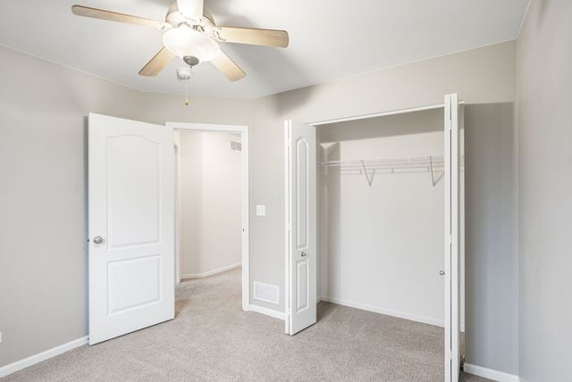 28088 W Niagara Street, Lakemoor, IL 60051