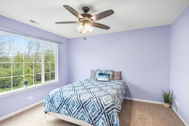 28088 W Niagara Street, Lakemoor, IL 60051