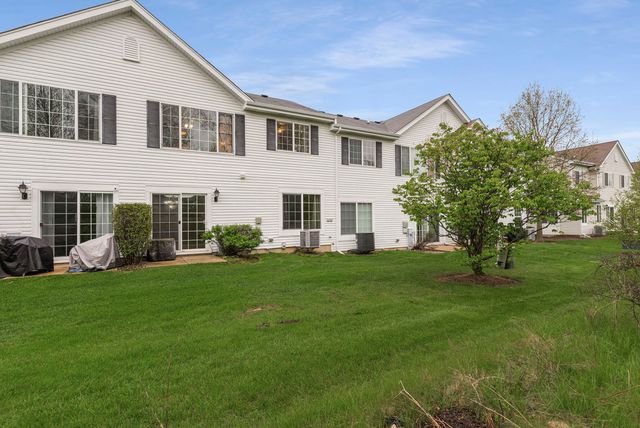 28088 W Niagara Street, Lakemoor, IL 60051
