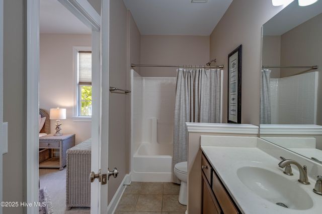 207 S Academy Street, Washington, NC 27889