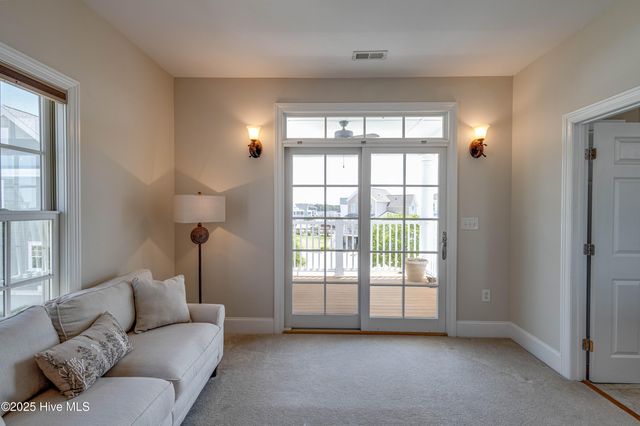 207 S Academy Street, Washington, NC 27889