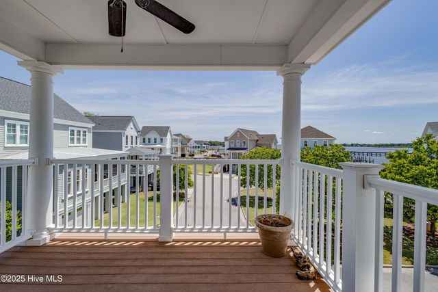 207 S Academy Street, Washington, NC 27889