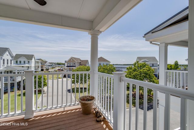 207 S Academy Street, Washington, NC 27889