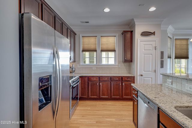 207 S Academy Street, Washington, NC 27889