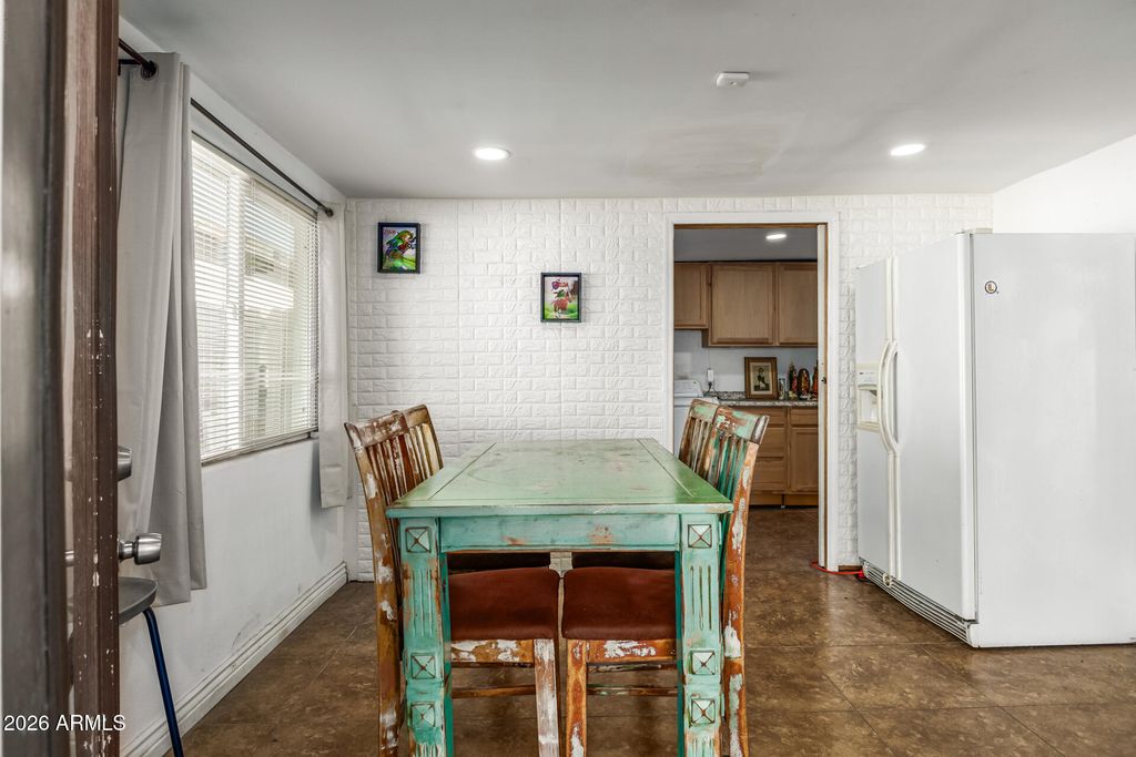 Image 18 of property listing at 5738 W PIERSON Street, Phoenix, AZ 85031