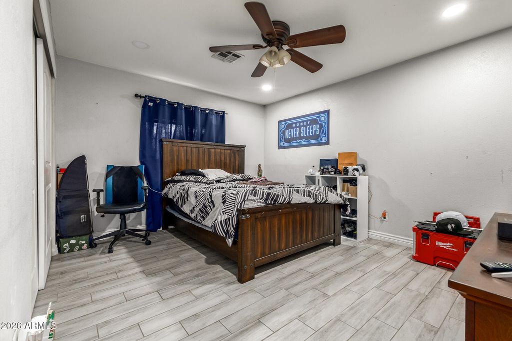 Image 25 of property listing at 5738 W PIERSON Street, Phoenix, AZ 85031