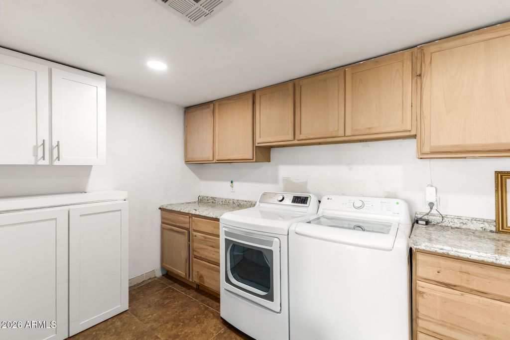 Image 35 of property listing at 5738 W PIERSON Street, Phoenix, AZ 85031